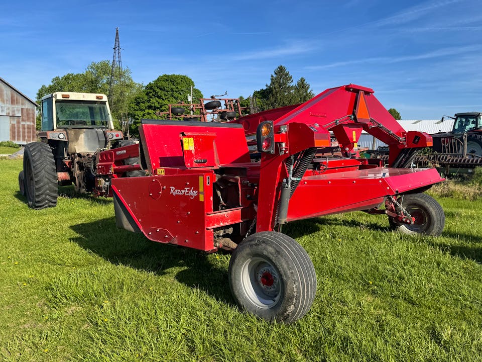 Massey Ferguson 1393
