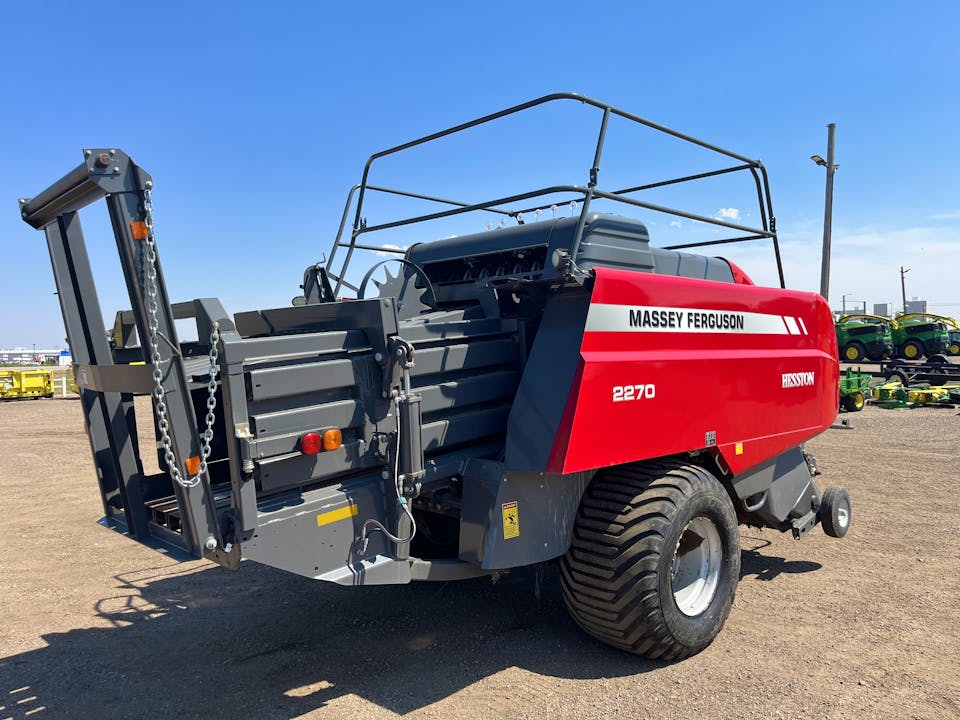 Massey Ferguson 2270