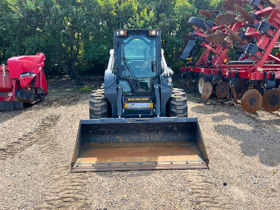 NEW HOLLAND L328