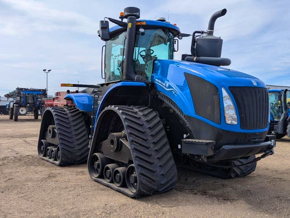New Holland T9700