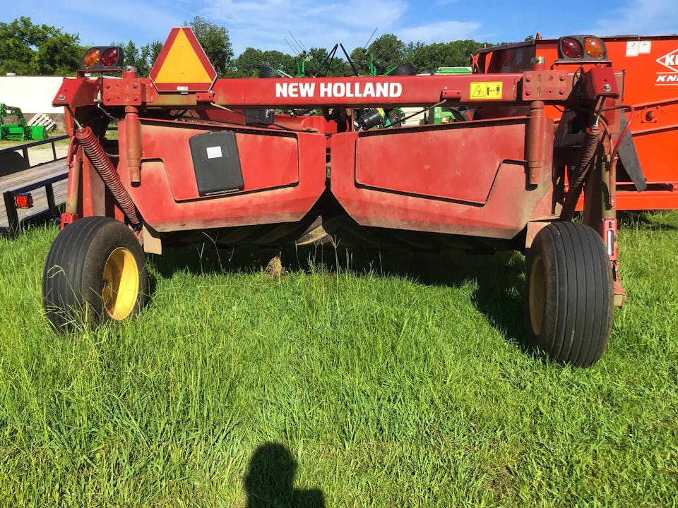 New Holland 210