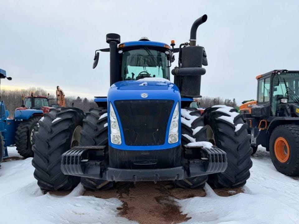 New Holland T9.565