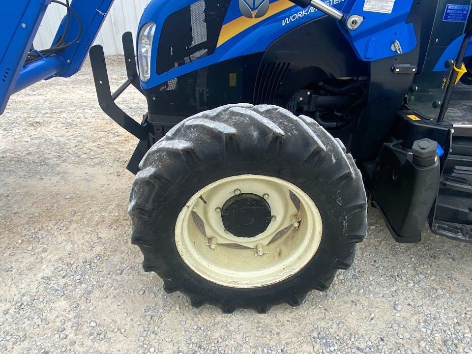 New Holland Workmaster 105