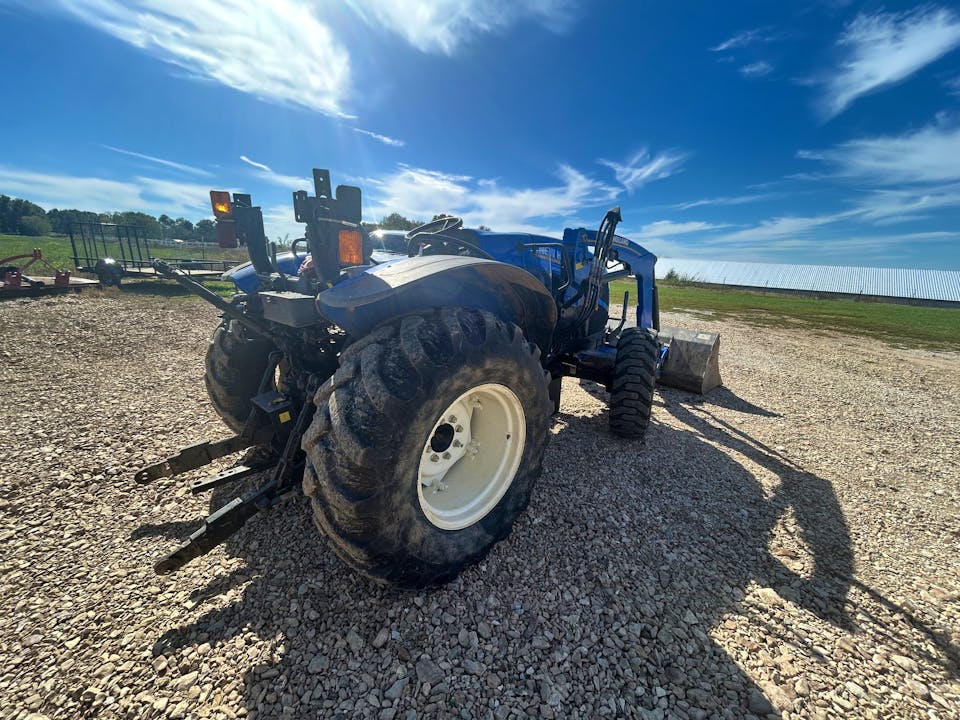 New Holland Workmaster 120