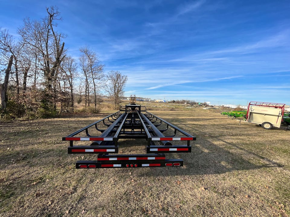 Other 32' GOOSENECK HAY HAULER