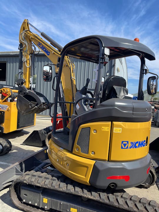 XCMG XE35U w/ 18" Bucket