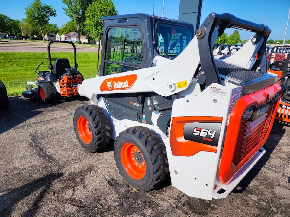 Bobcat S64