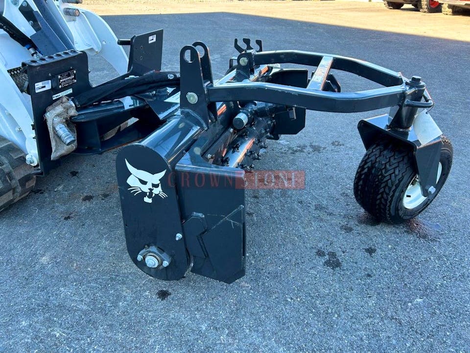 Bobcat 48"