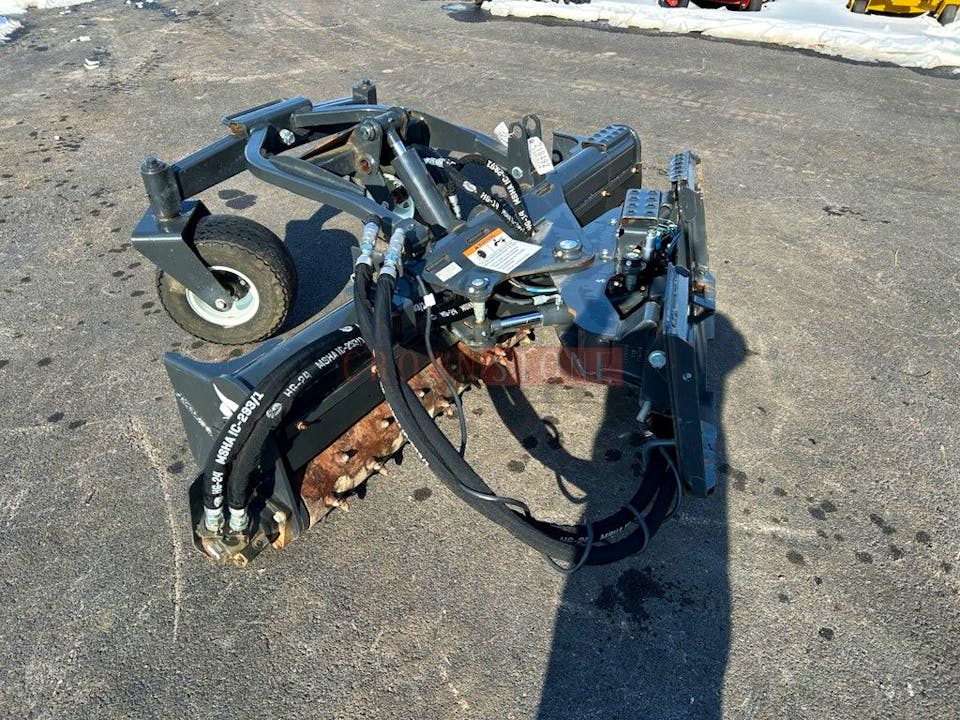 Bobcat 72" Hydraulic