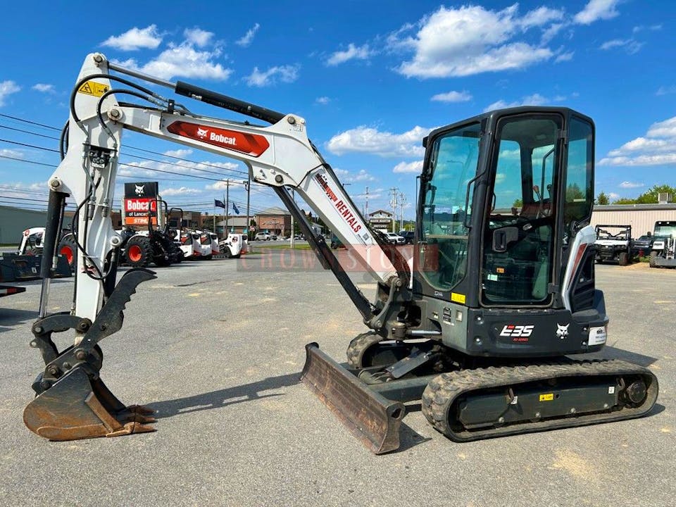Bobcat E35 R2