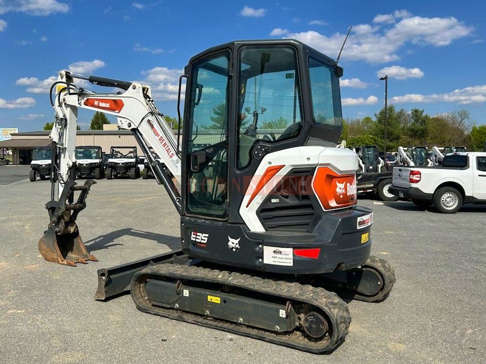 Bobcat E35 R2
