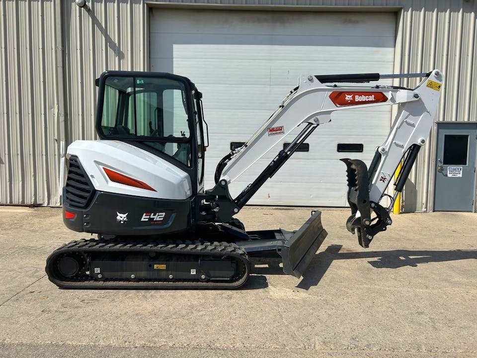 Bobcat E42