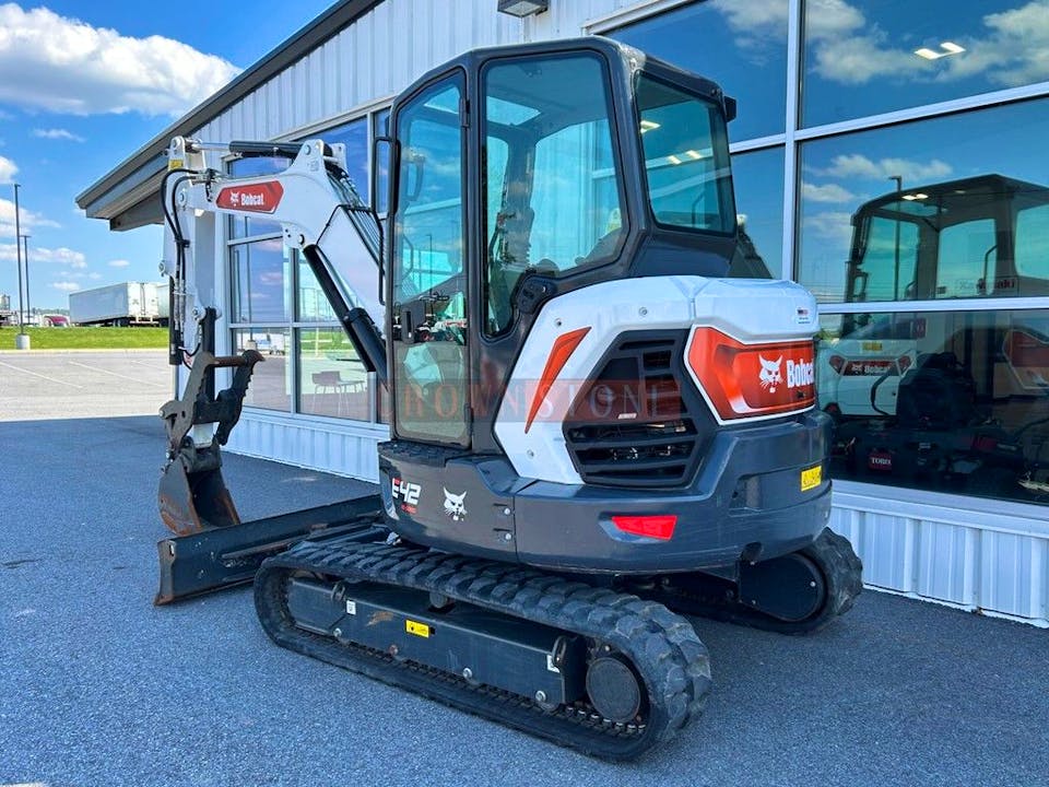 Bobcat E42 R2