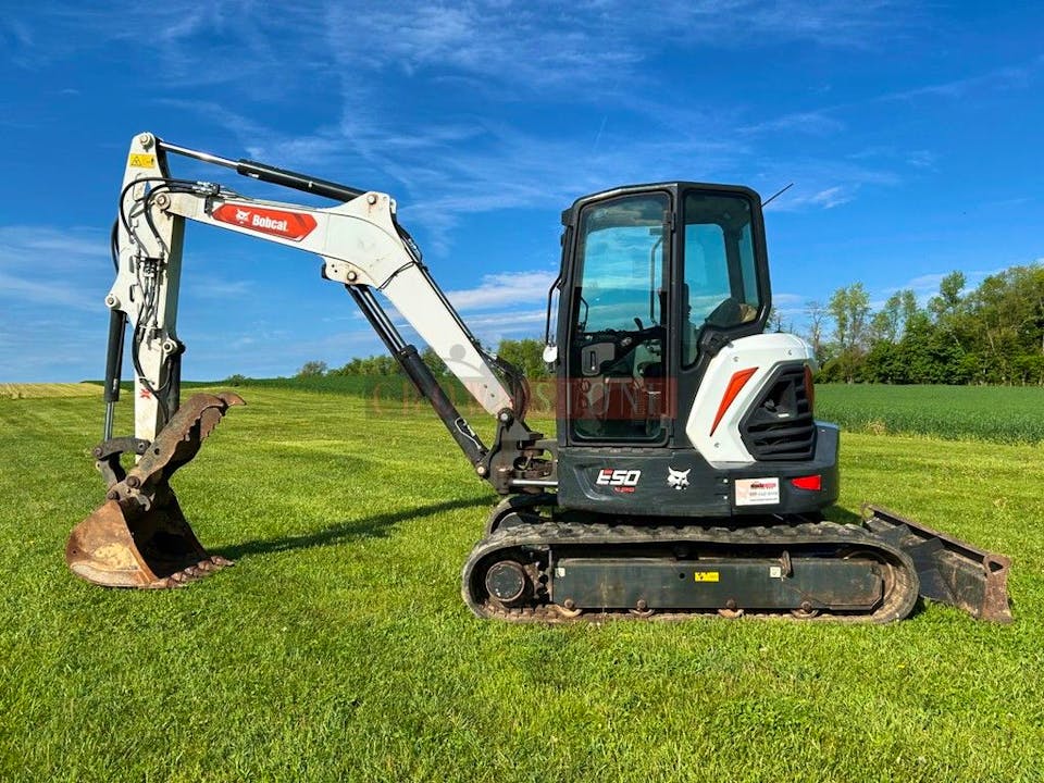 Bobcat E50 R2