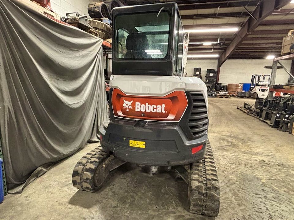 Bobcat R2-Series E35 (25 hp)