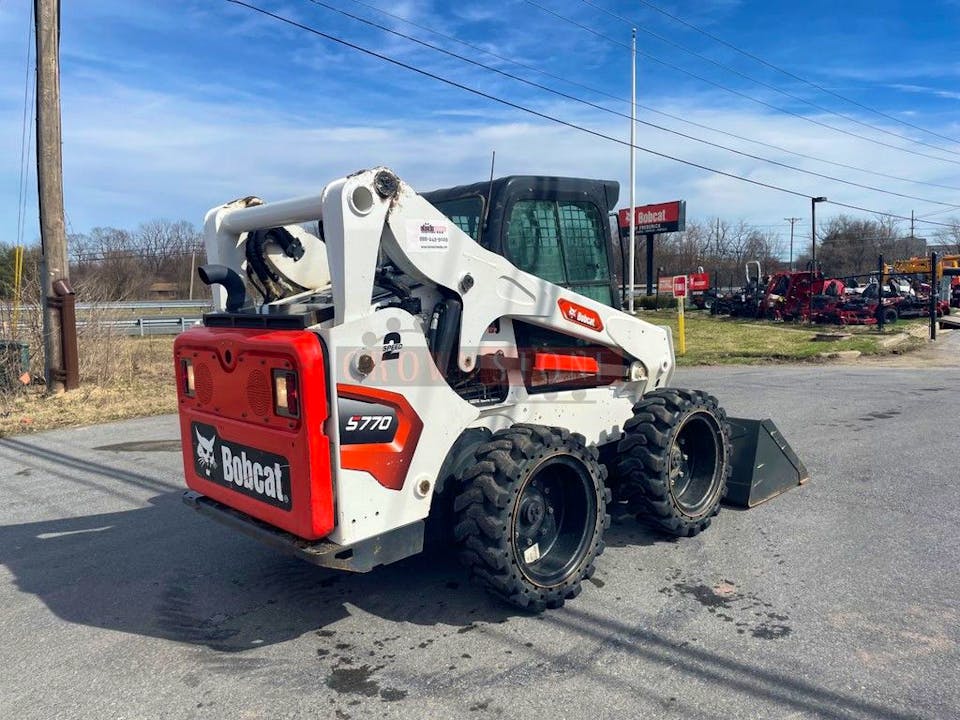 Bobcat S770 V2