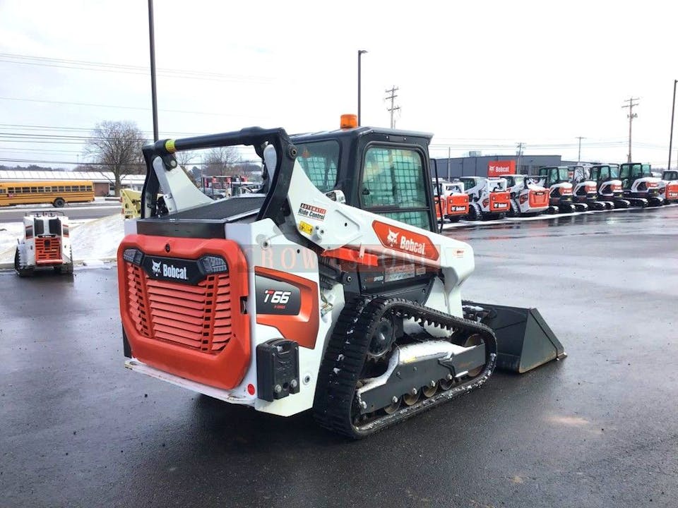 Bobcat T66