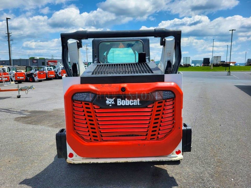 Bobcat T66