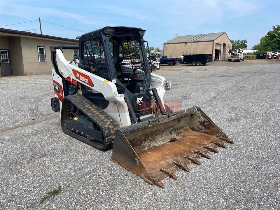 Bobcat T66 T4