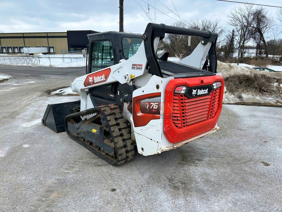 Bobcat T76