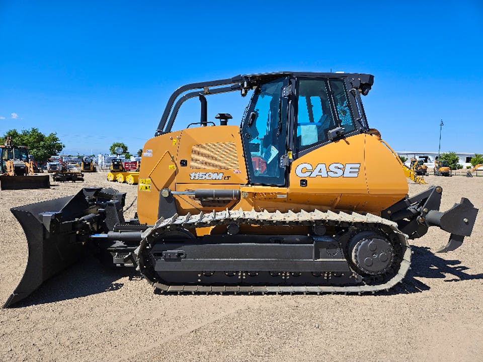 Case 1150M LT
