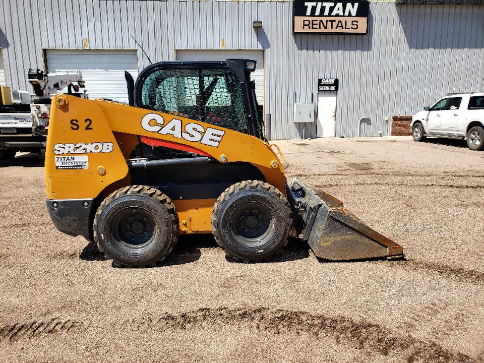 Case SR210B