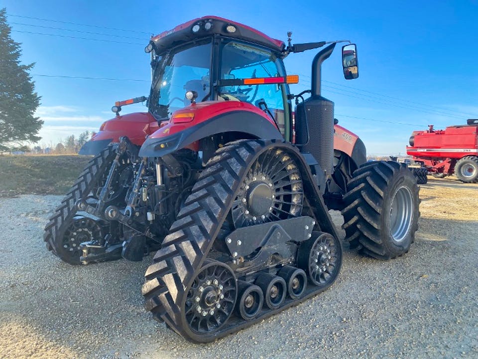 CASE IH 400 MAGNUM TRACK