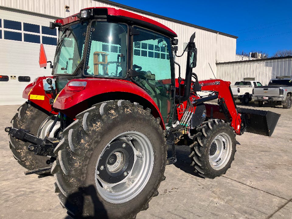 CASE IH FARMALL 75C