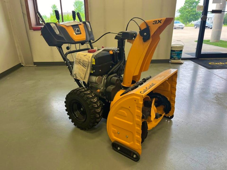 CUB CADET 3X28