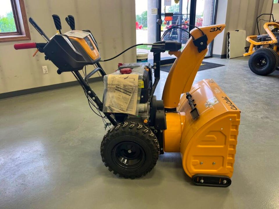 CUB CADET 3X28