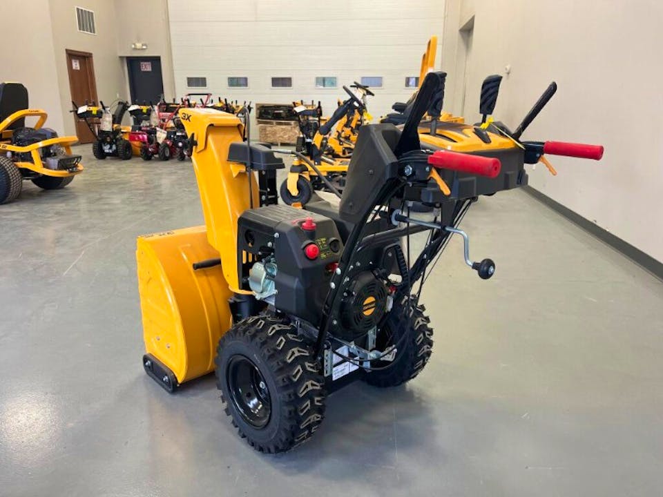 CUB CADET 3X28