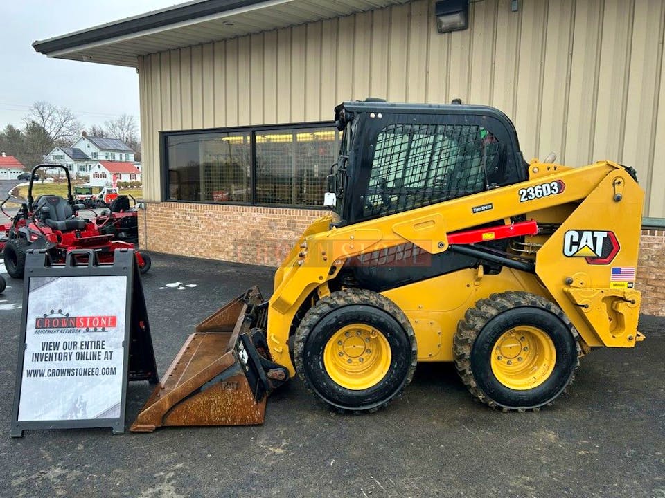 Caterpillar 236D3
