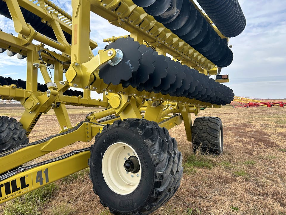 Degelman PRO TILL 41'