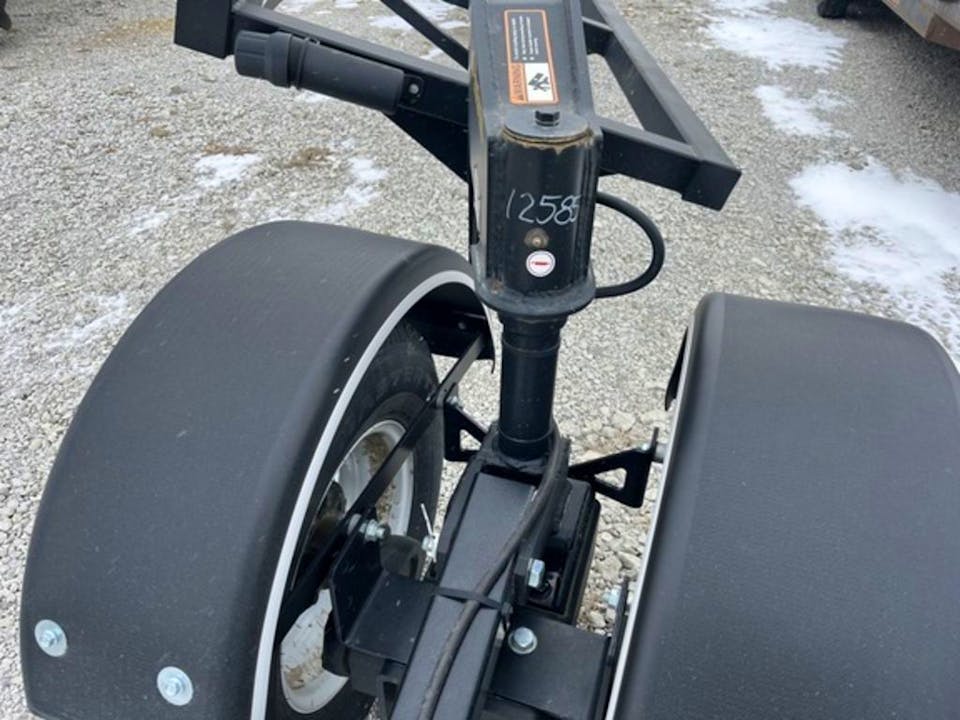 Demco HD 32
