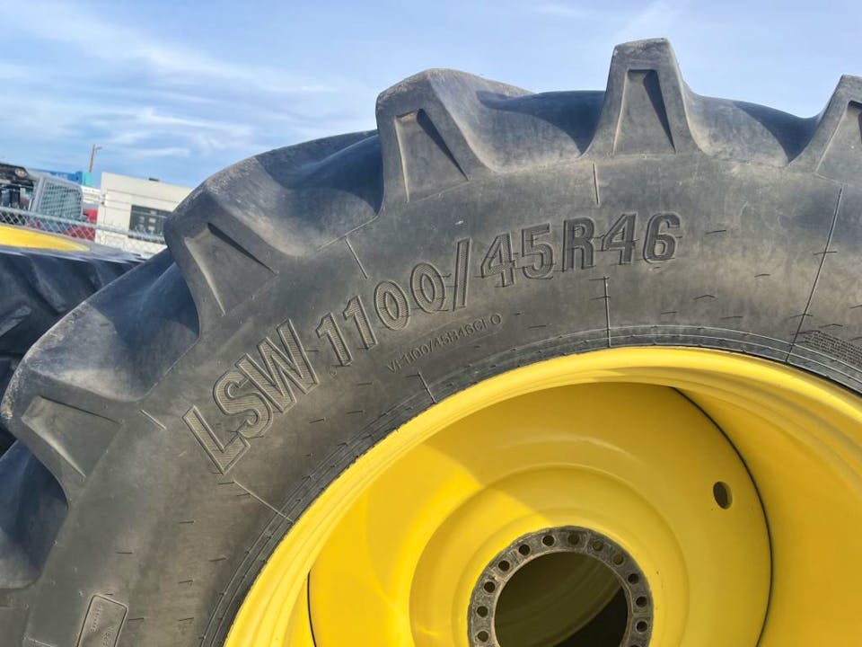 Goodyear 1100/45R46
