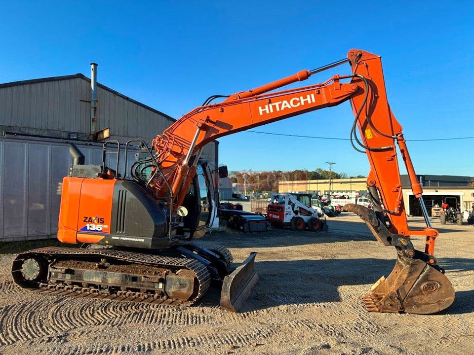 Hitachi ZX135US-6