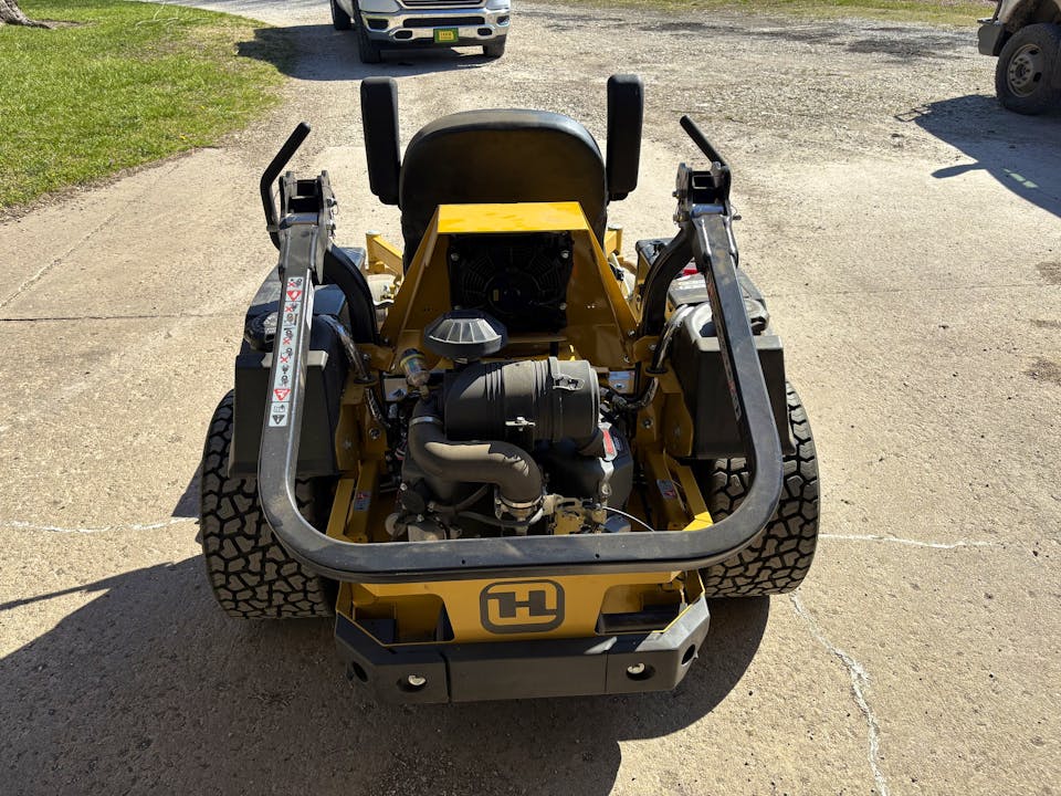 Hustler Super Z FX850V