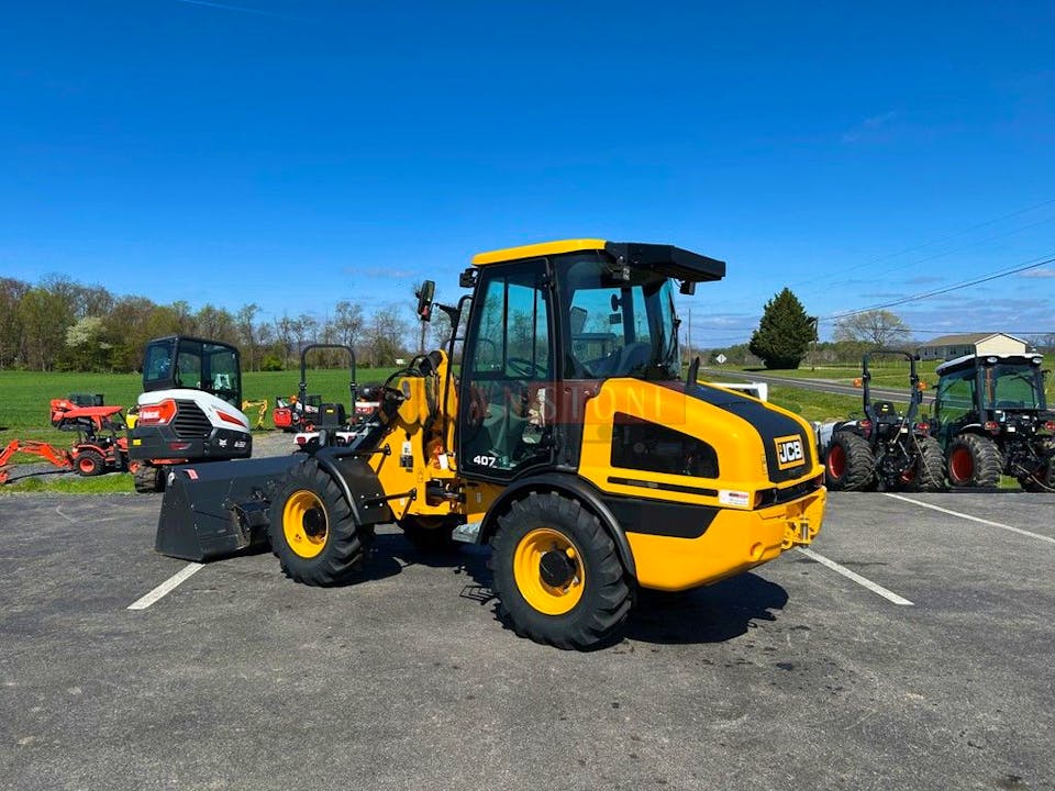 JCB 407 Agri