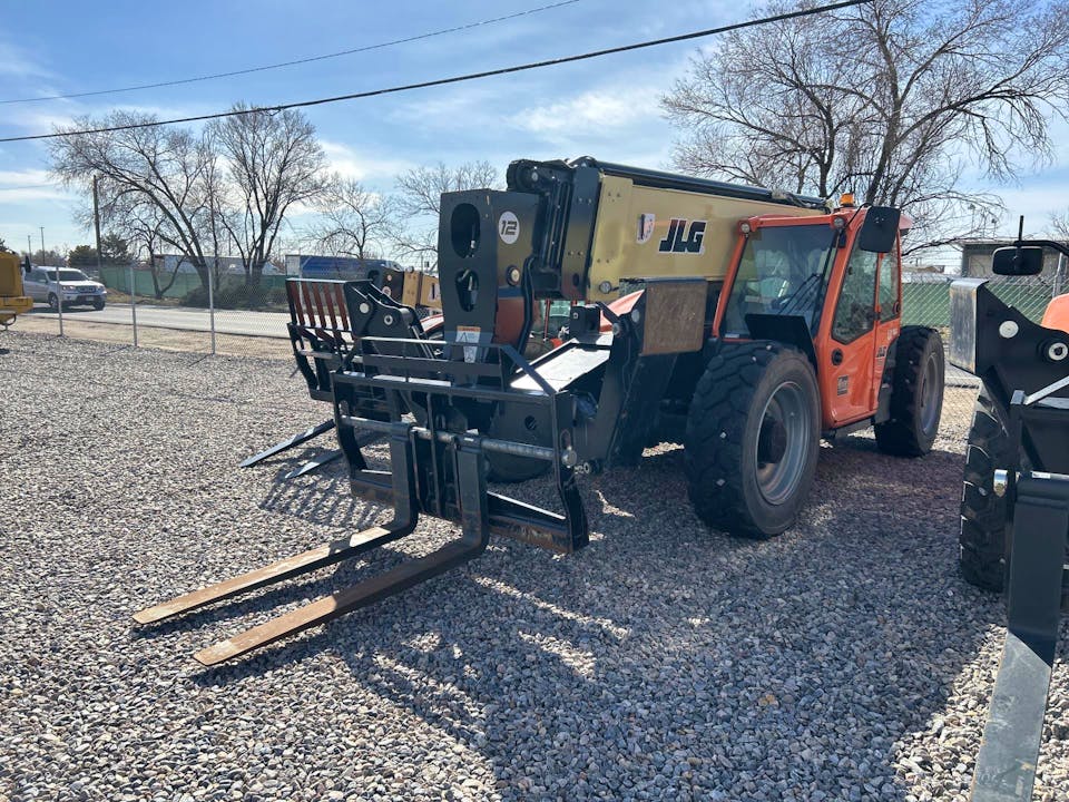JLG 1255