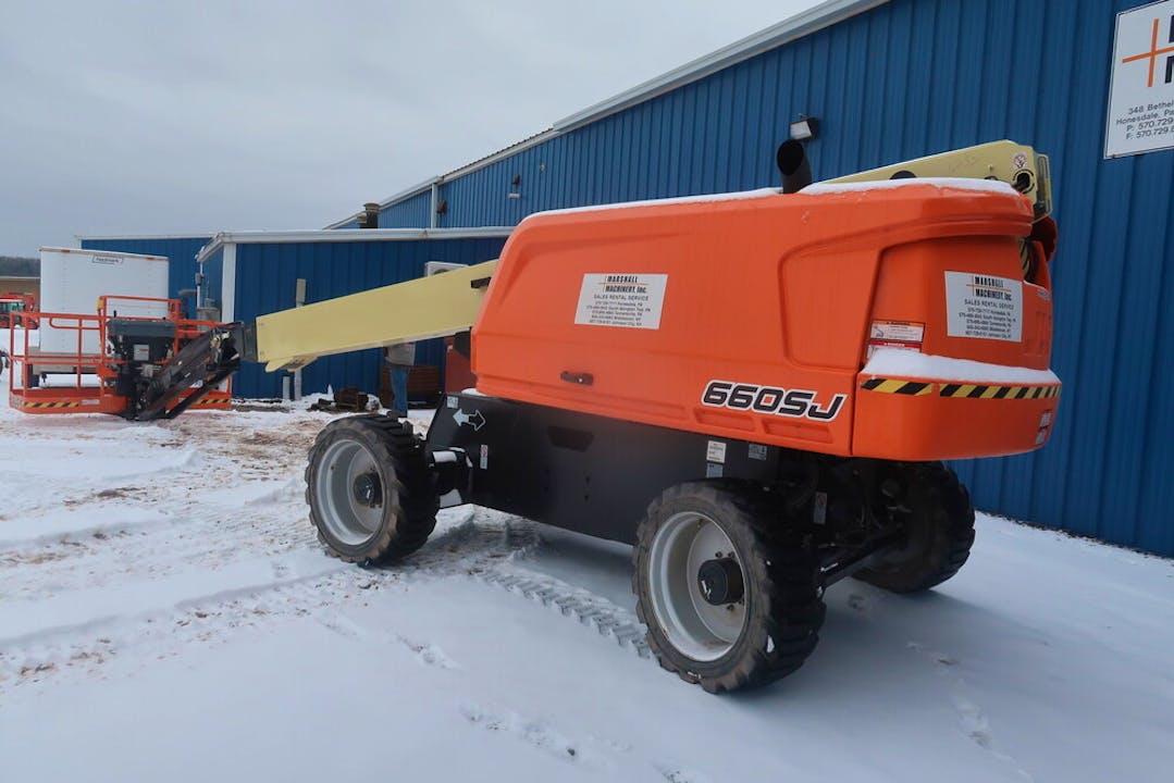 JLG 660SJ