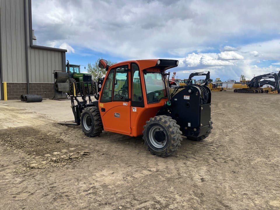 JLG G5-18A