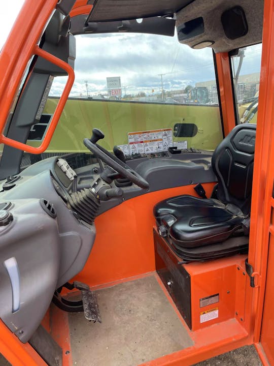 JLG G5-18A