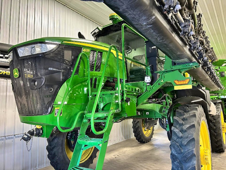 John Deere 412R