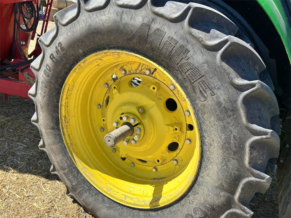 John Deere 6145M