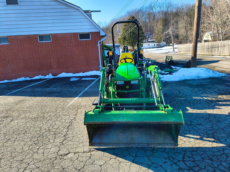 John Deere 1025R