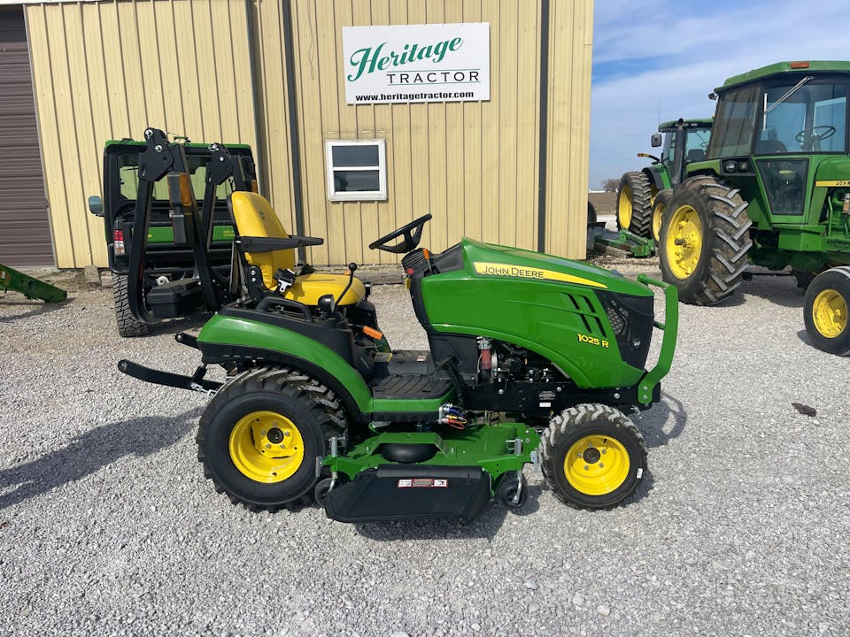 John Deere 1025R