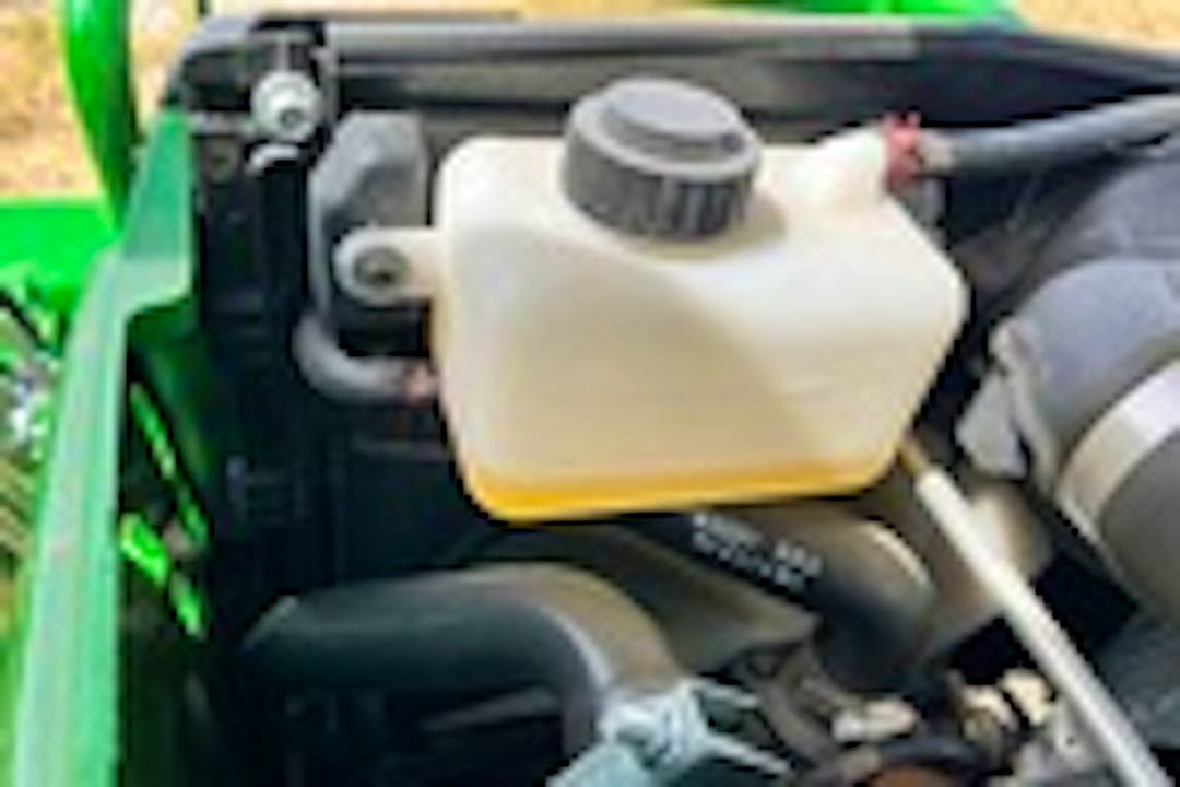 John Deere 1025R