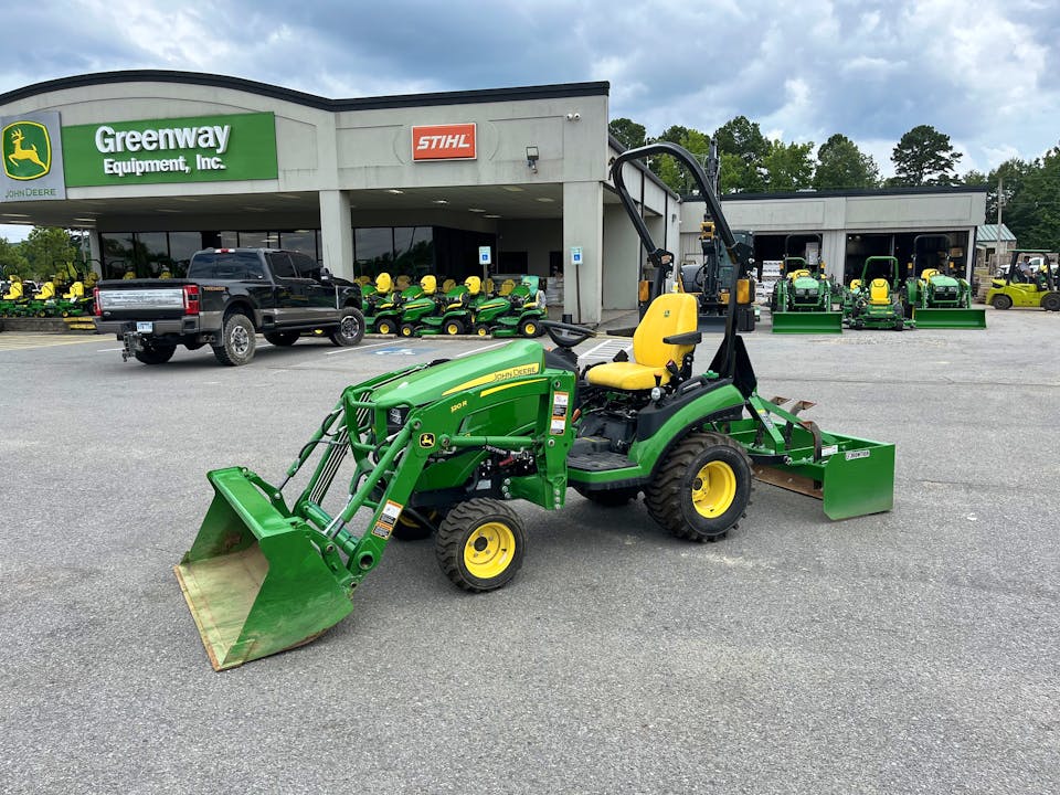 John Deere 1025R