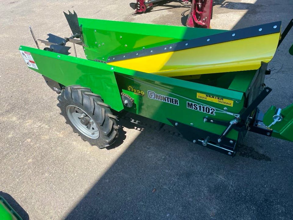 John Deere 1025R