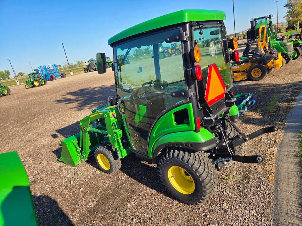 John Deere 1025R